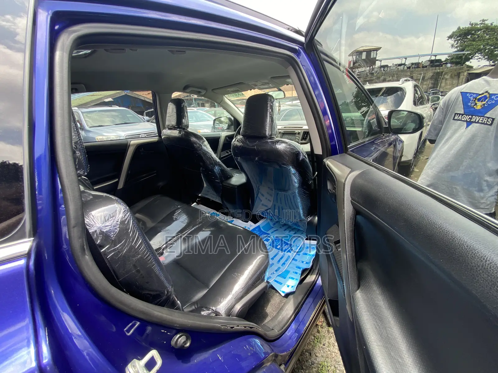 Toyota RAV4 2015 Blue