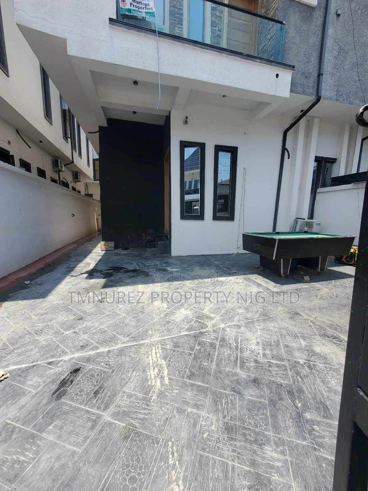 Studio Apartment in Ikota Lekki for rent