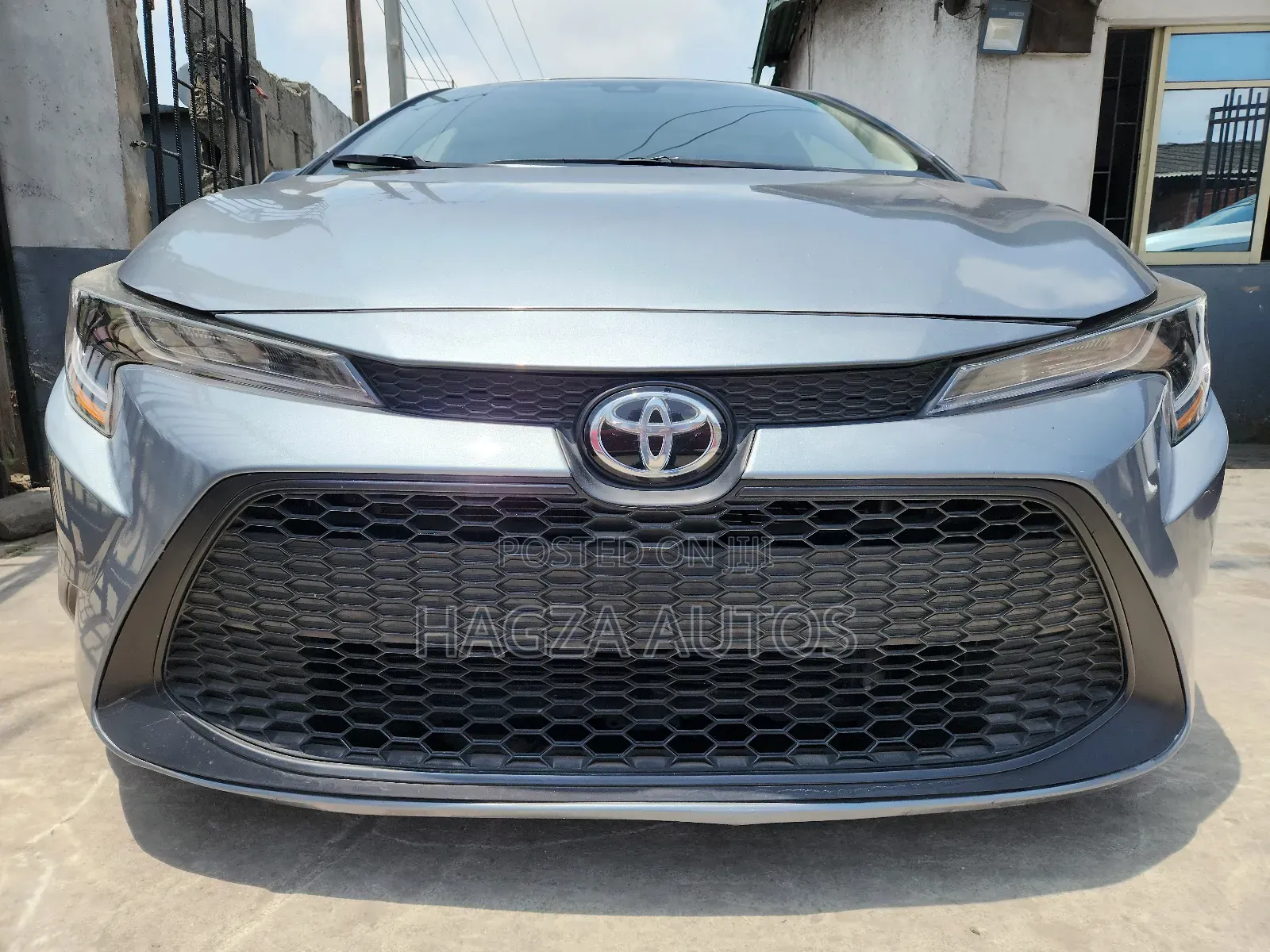 Toyota Corolla L 2020 Blue