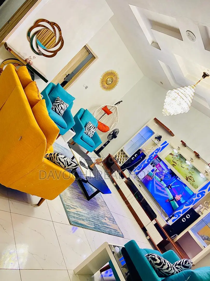 Furnished 2bdrm Duplex in Orchid Road, Lekki Phase 2 for rent