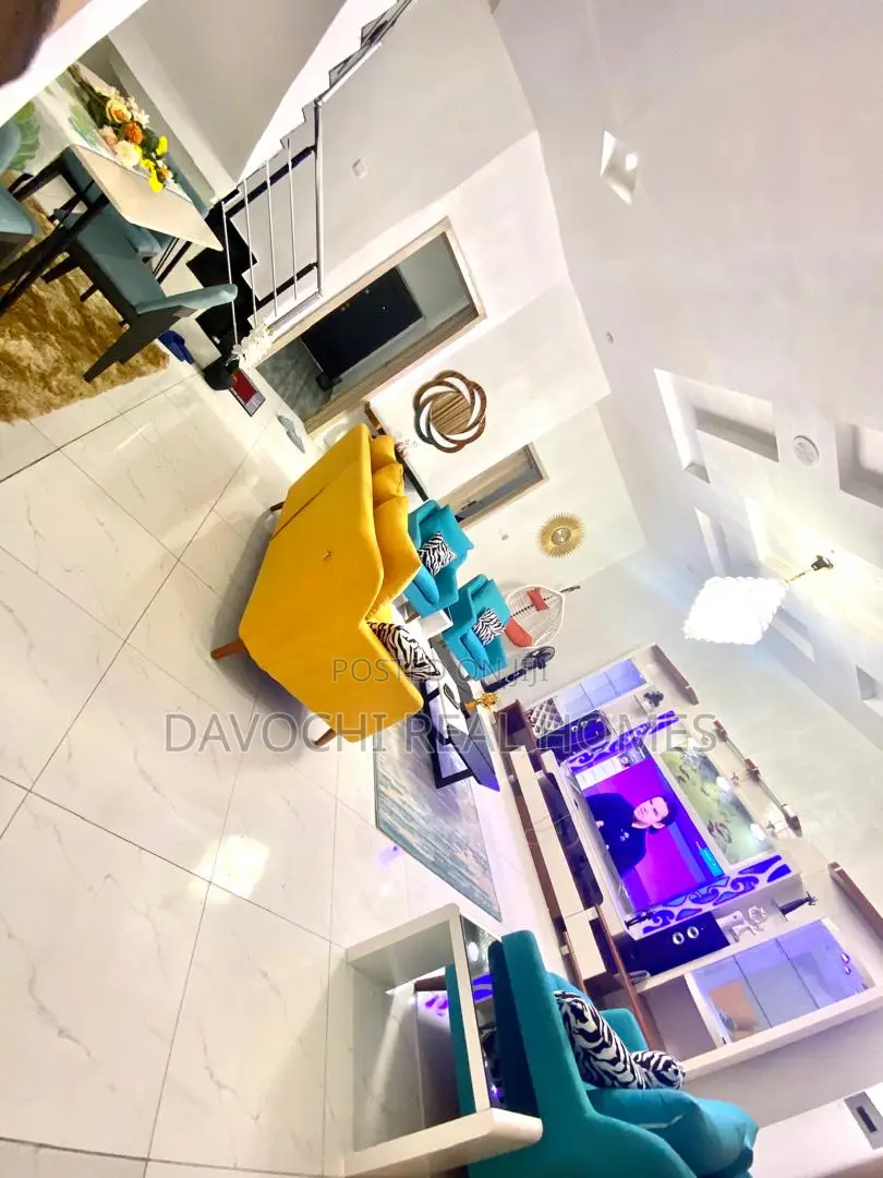 Furnished 2bdrm Duplex in Orchid Road, Lekki Phase 2 for rent