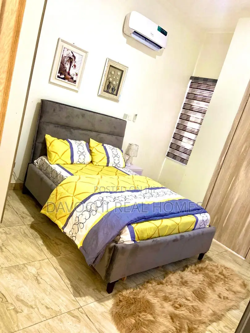 Furnished 2bdrm Duplex in Orchid Road, Lekki Phase 2 for rent