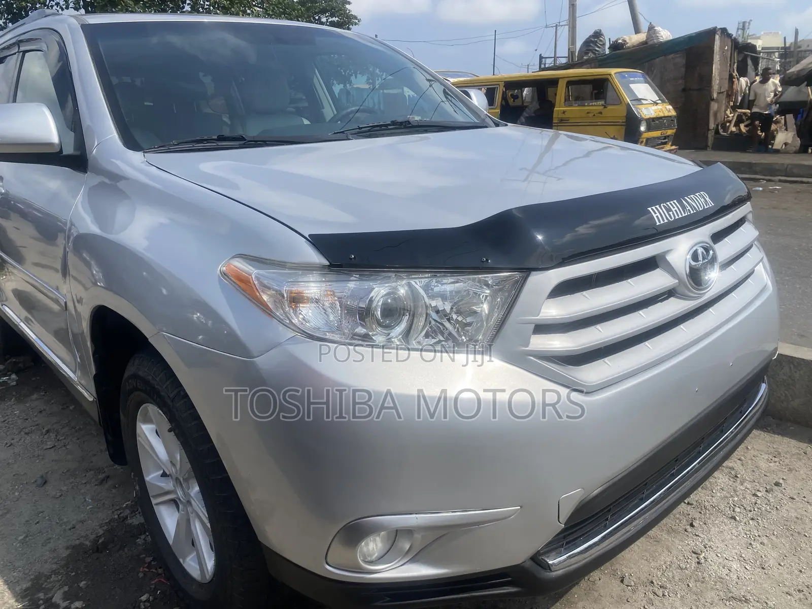 Toyota Highlander SE 3.5L 4WD 2013 Silver