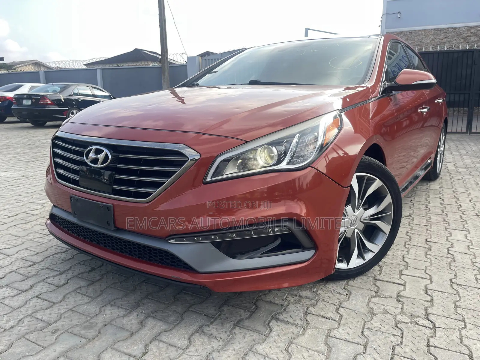 Hyundai Sonata Sport 2.0T 4dr Sedan (2.0L 4cyl Turbo 6A) 2015
