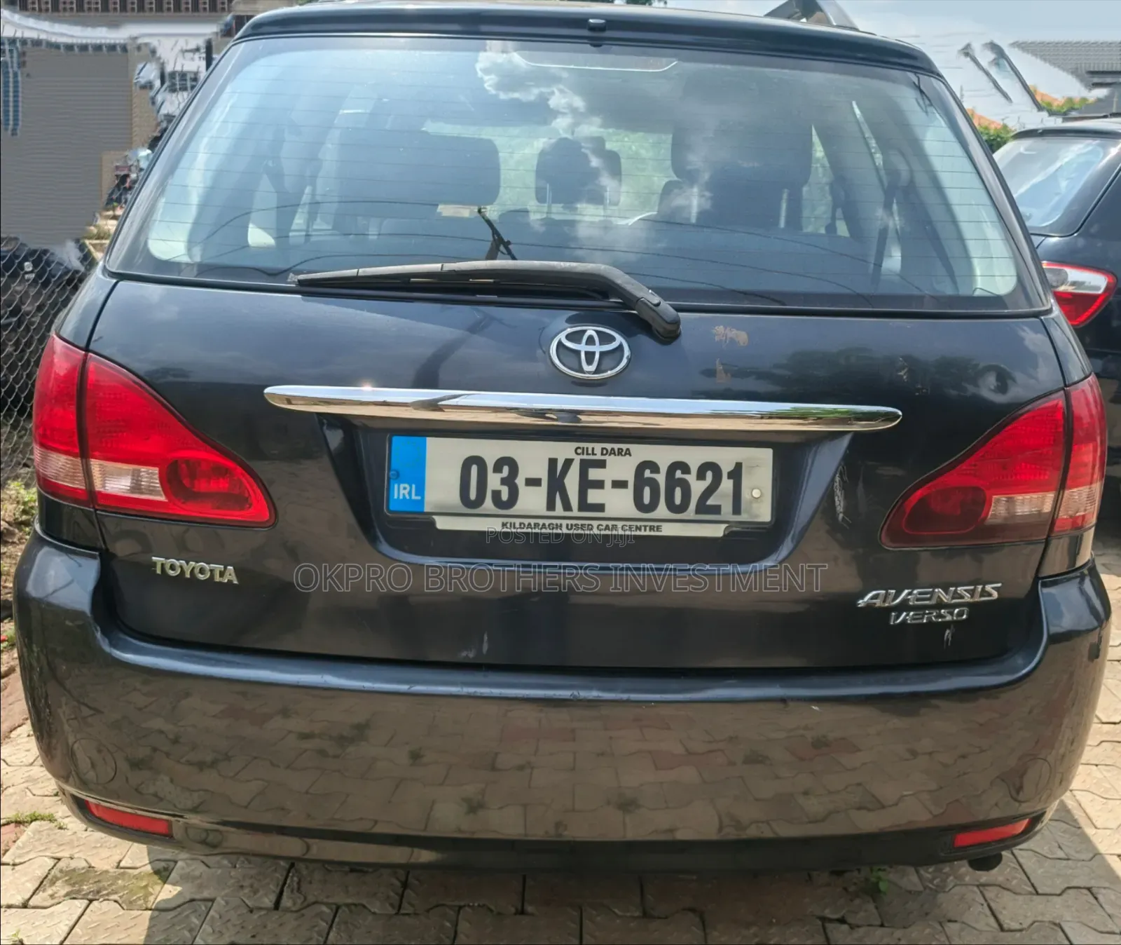 Toyota Avensis Verso 2.0 Petrol 2002 Black