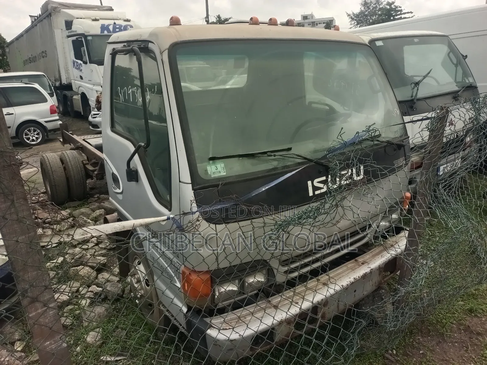 Isuzu Truck (Cab and Chassis) Automatic (Tokunbo)