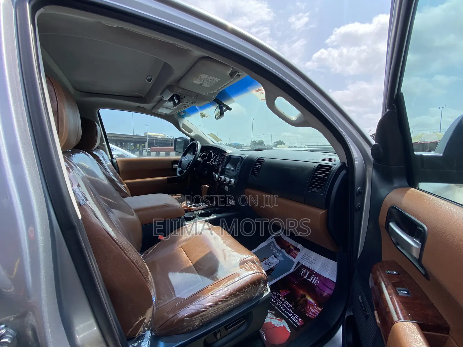 Toyota Sequoia 2013 Silver
