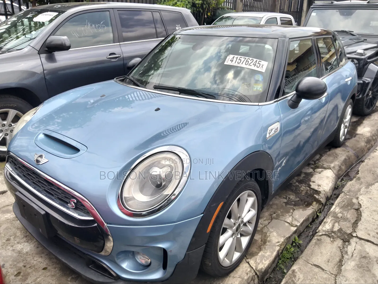 Mini Cooper 2017 Blue