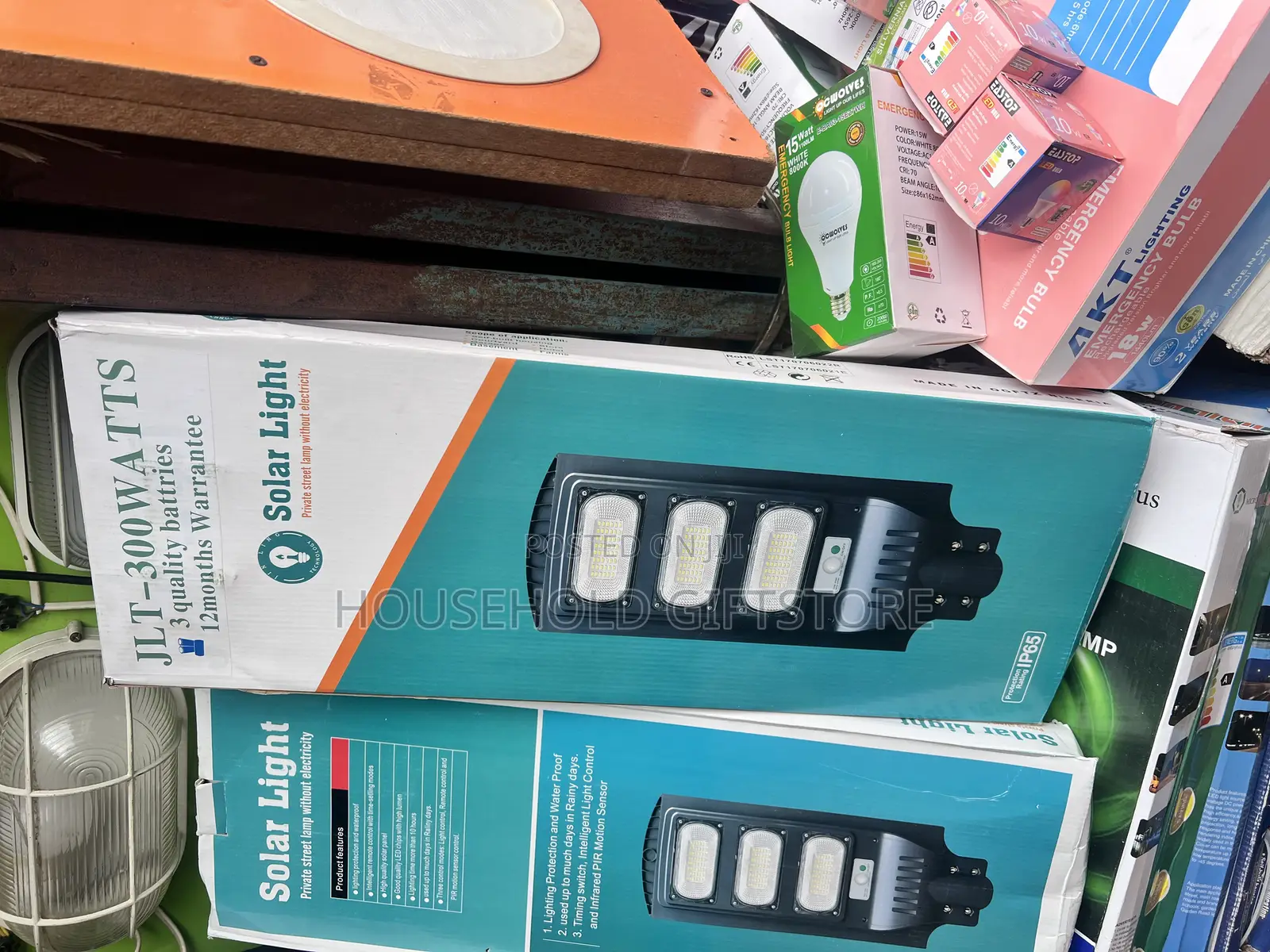 300watts All in One Solar Street Light