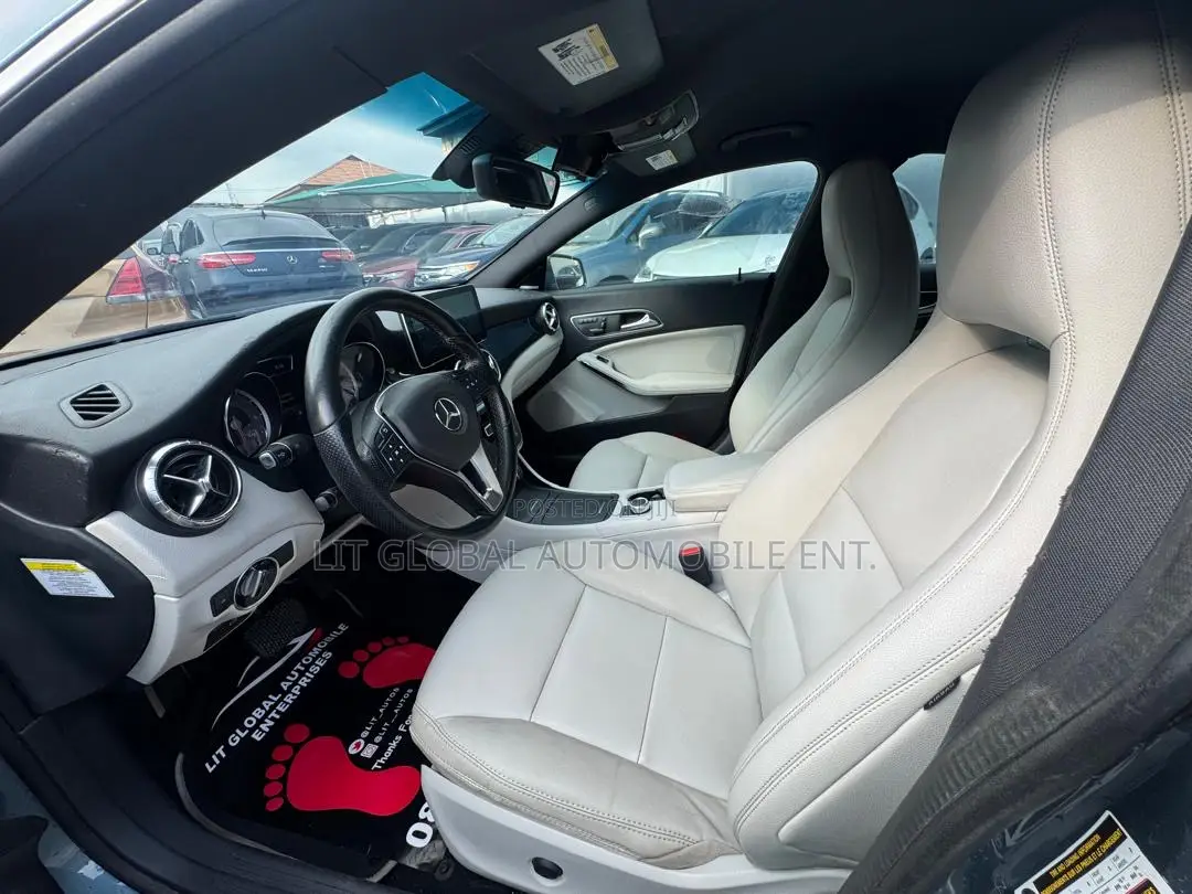 Mercedes-Benz CLA-Class CLA 250 Sedan 2014