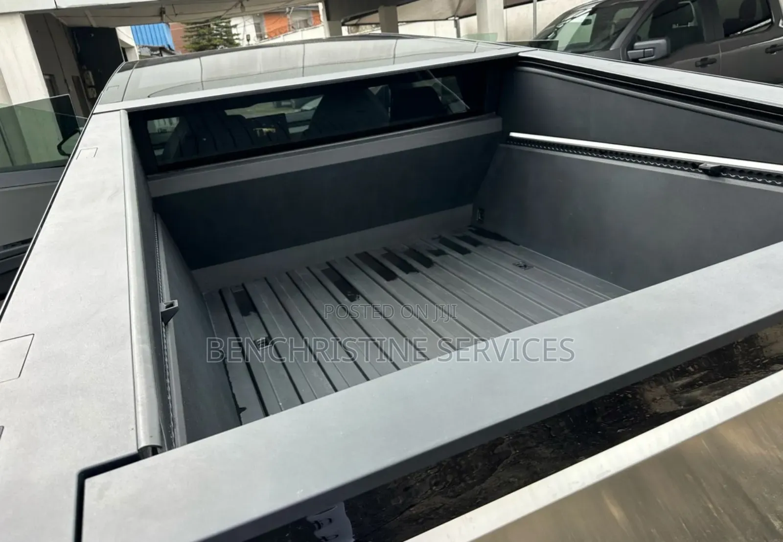 New Tesla Cybertruck 2025