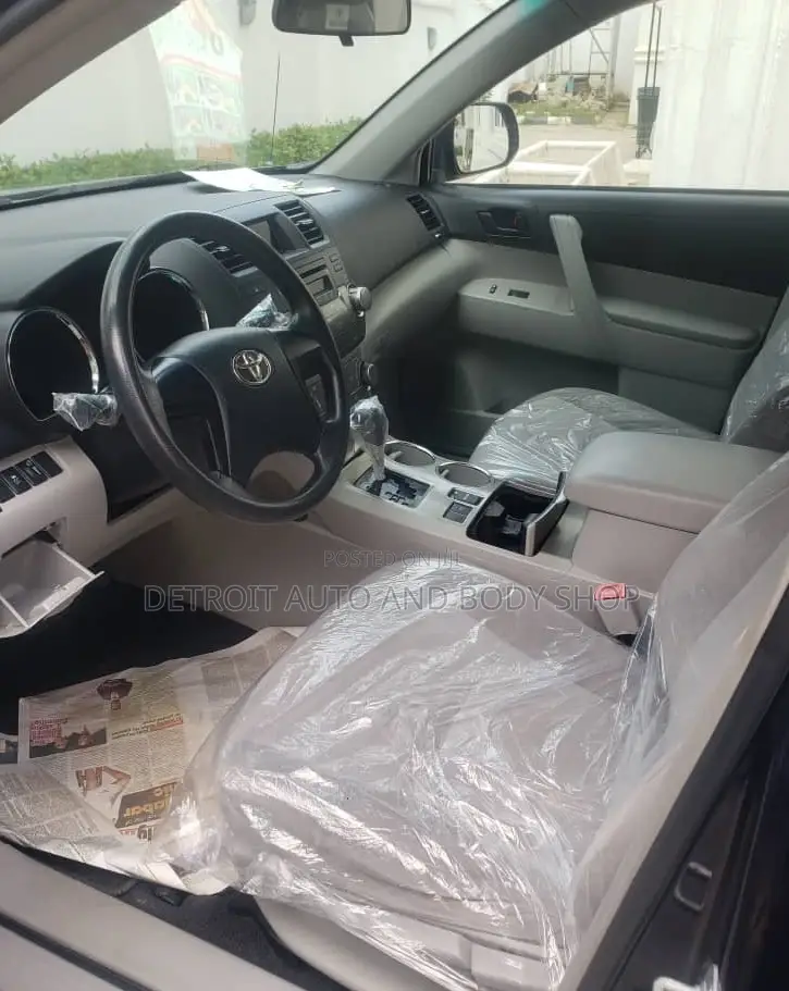 Toyota Highlander 2013 Black