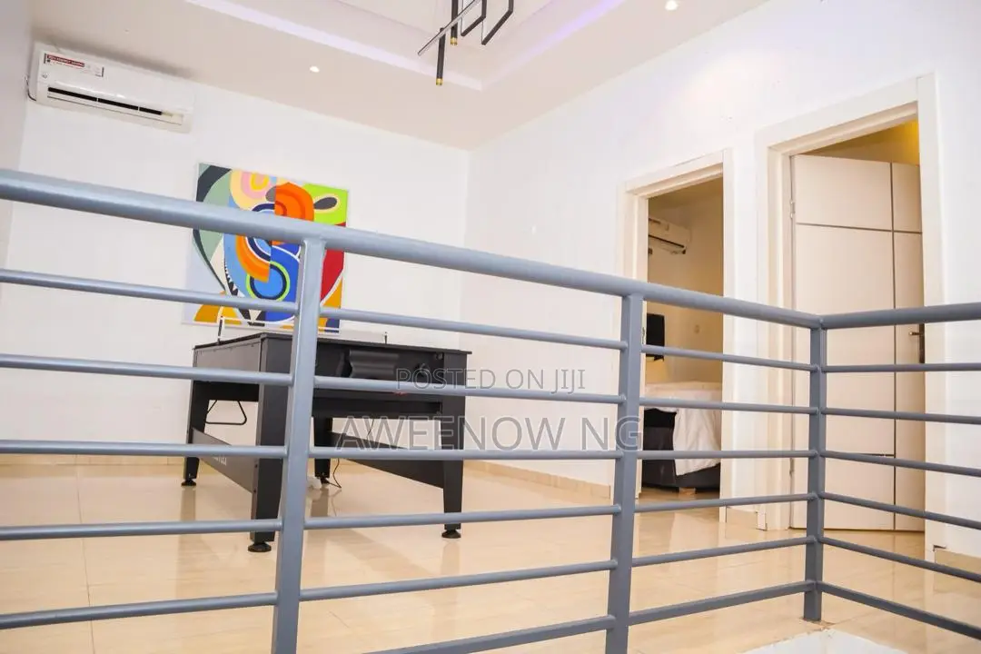 3 Bedroom Duplx