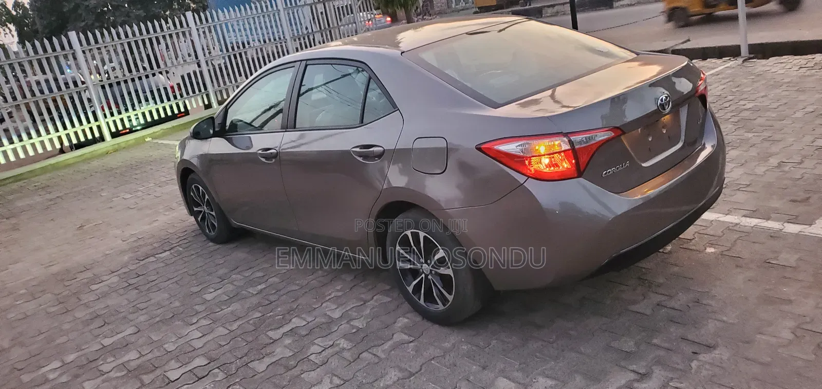 Toyota Corolla 2015 Gray