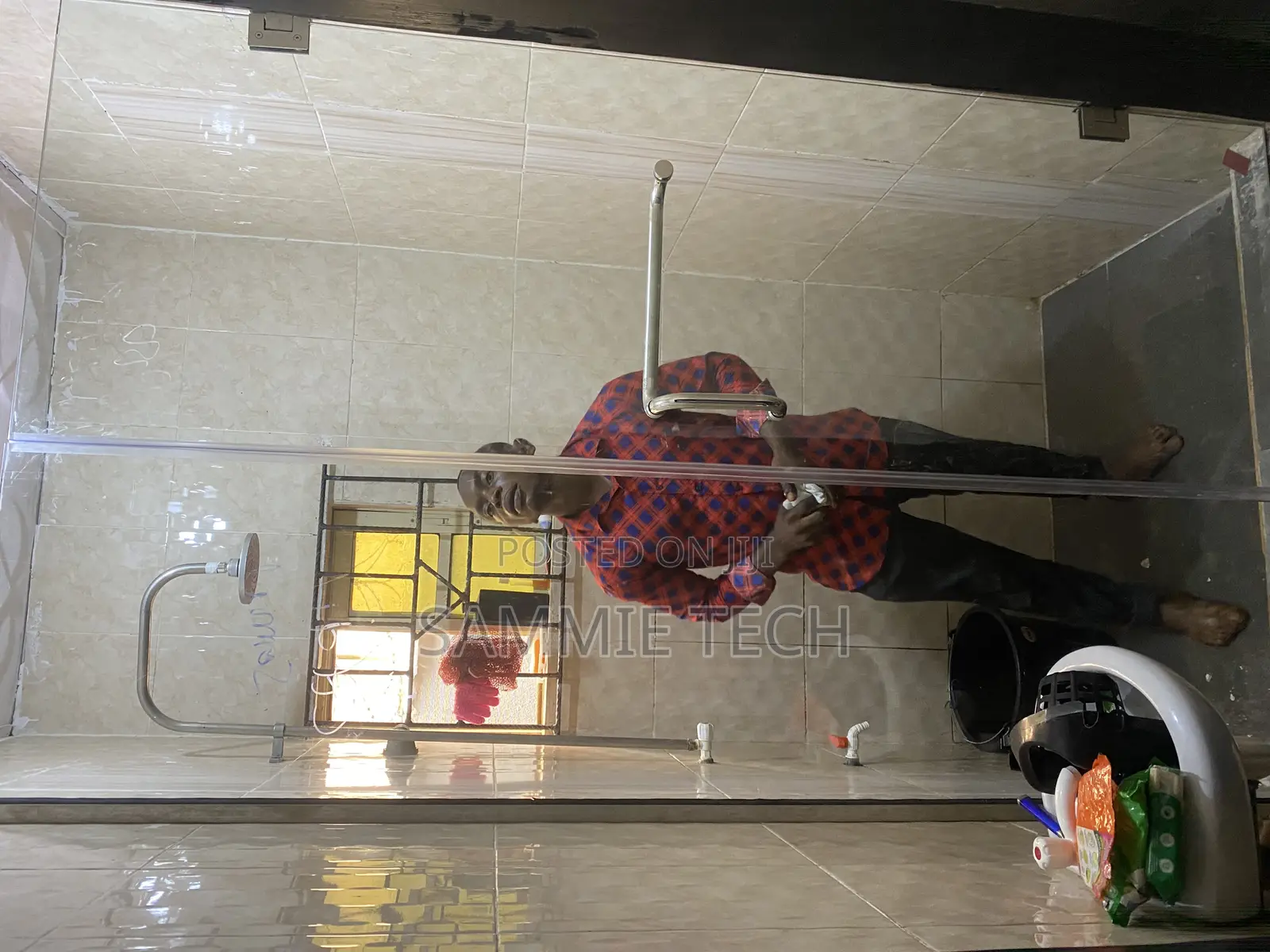 Glass Cubicle