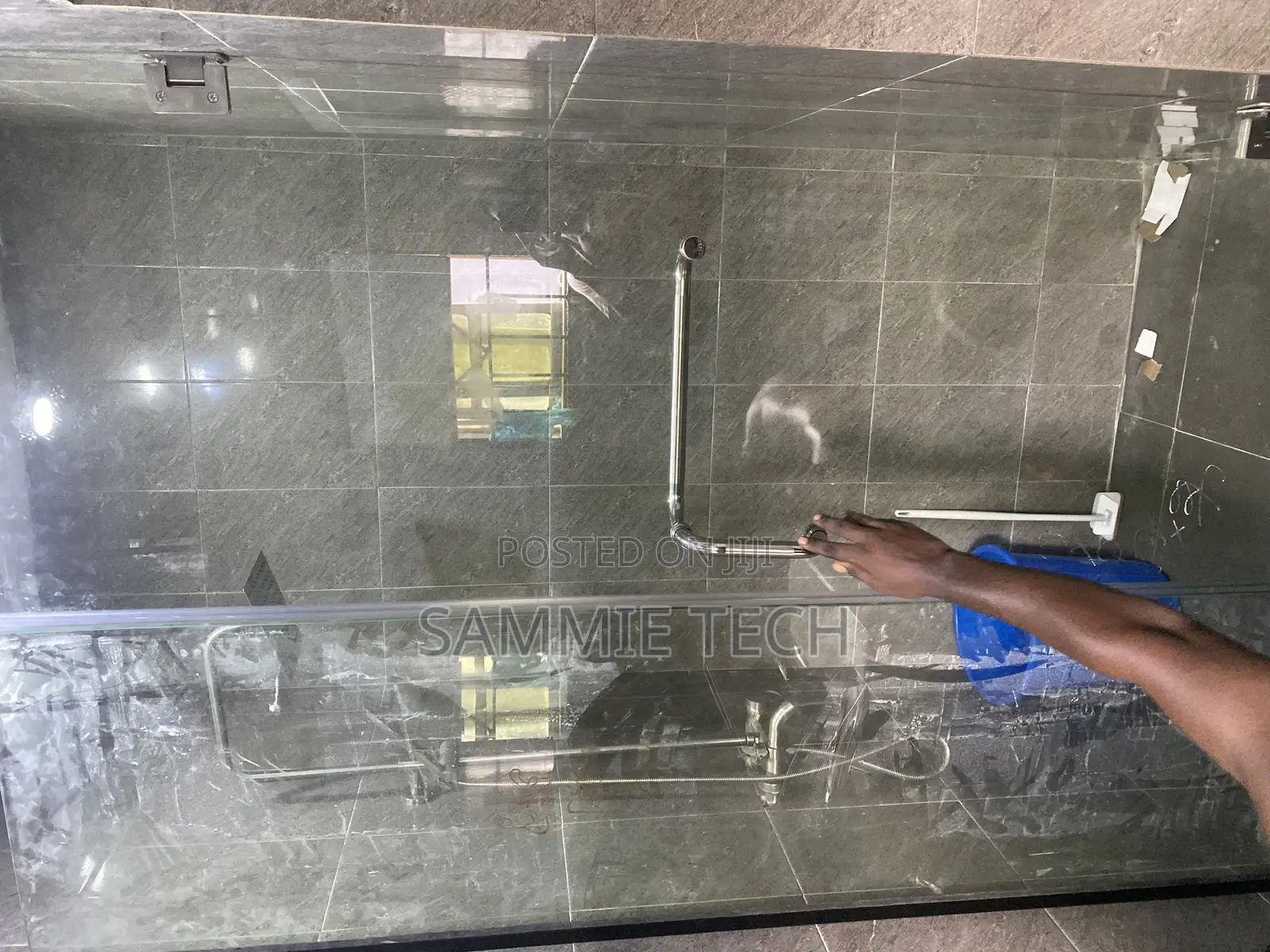 Glass Cubicle