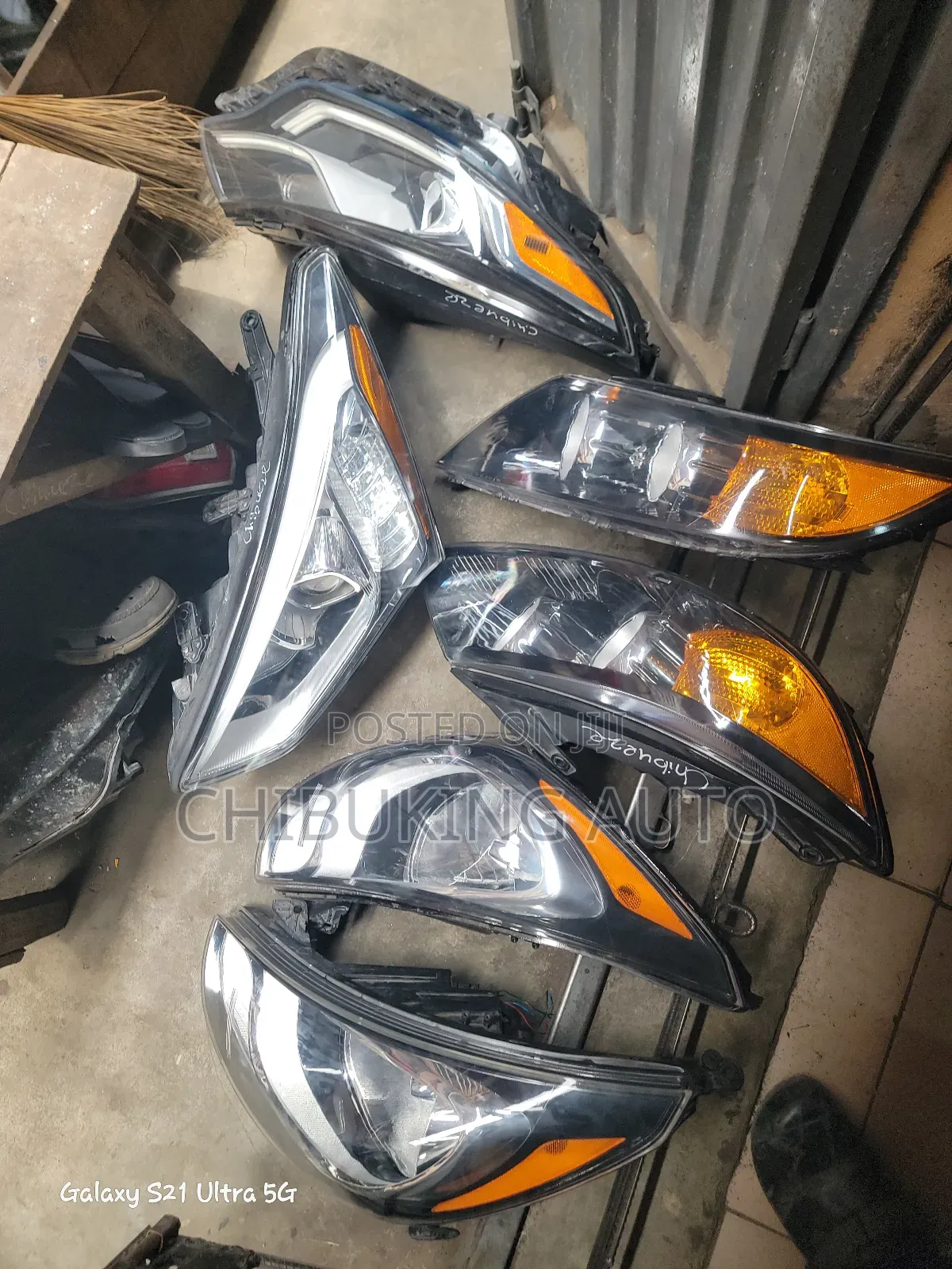 All Hyundai Headlight Available