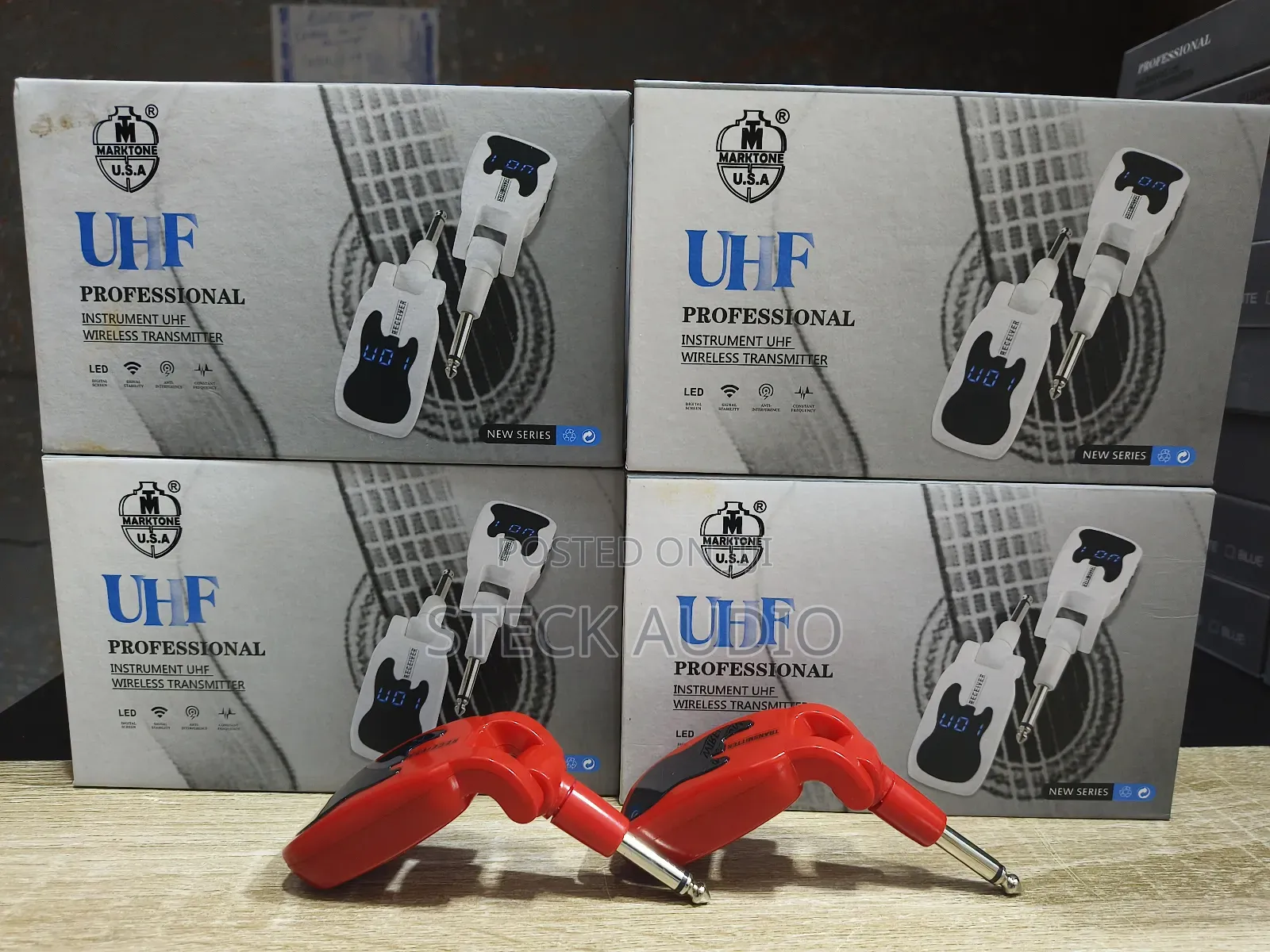 Marktone Usa Guitar Wireless Microphone