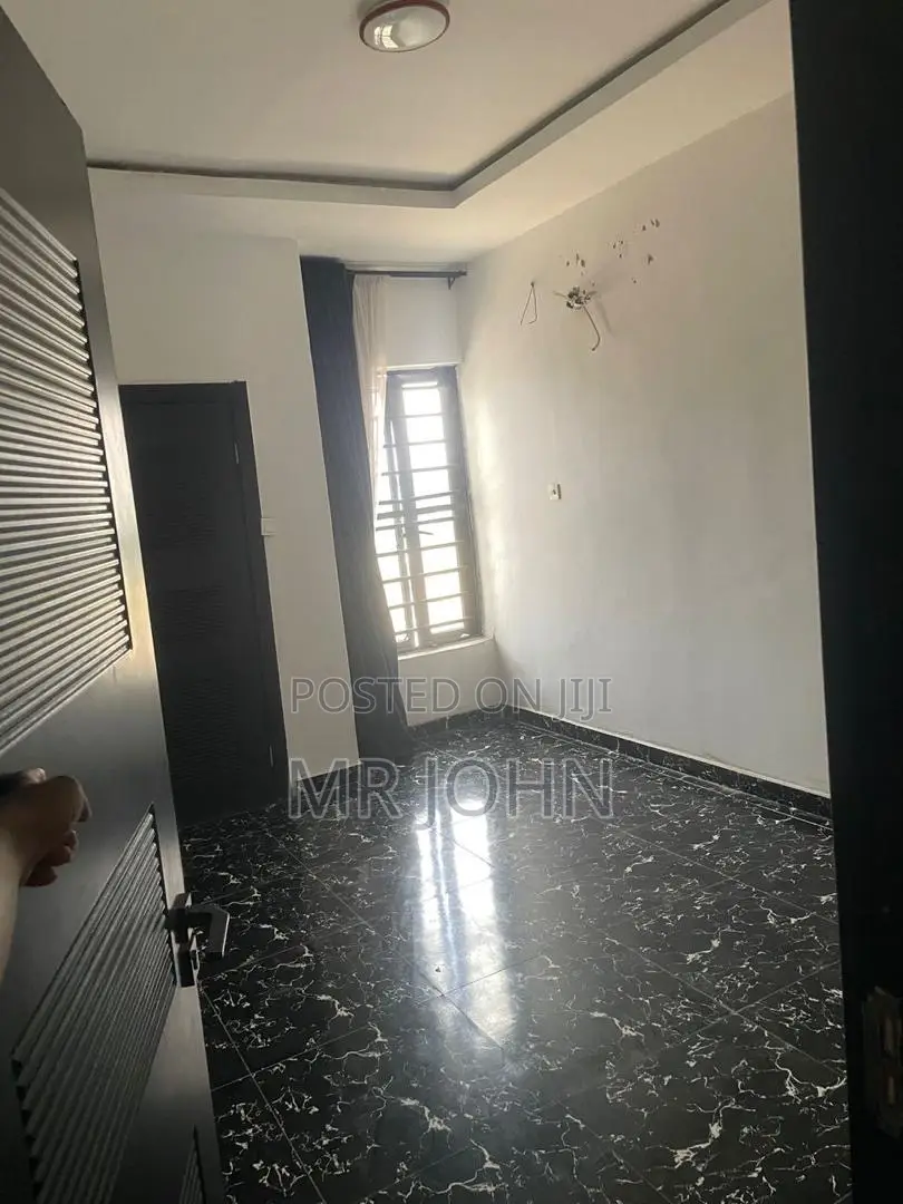 1bdrm Shared Apartment in Owo, Lekki for rent