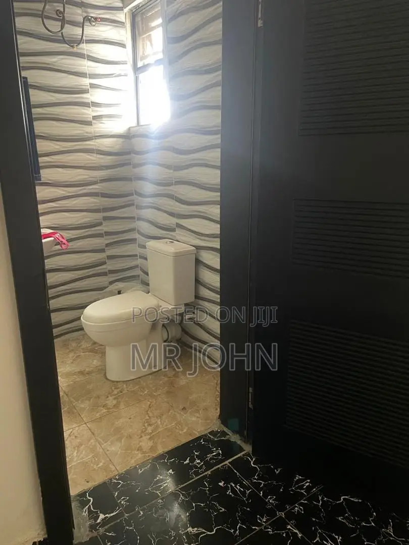 1bdrm Shared Apartment in Owo, Lekki for rent