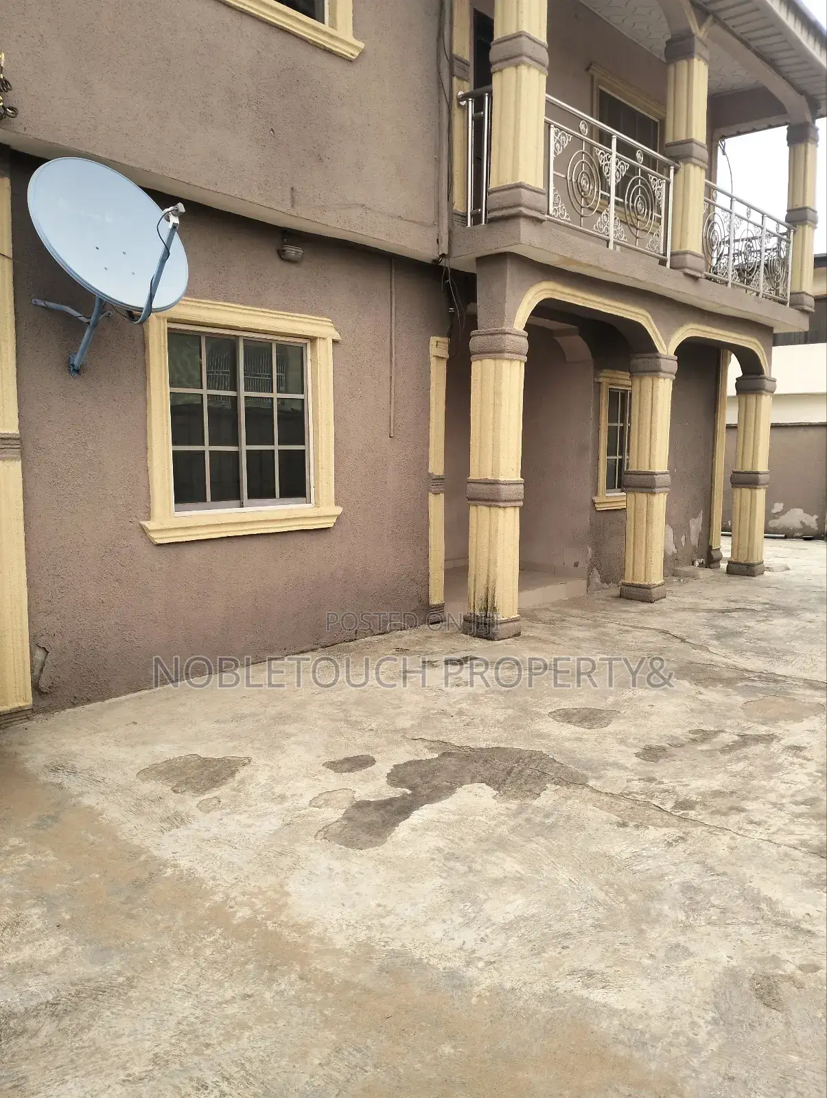 3bdrm Block of Flats in Governor'S Road for sale