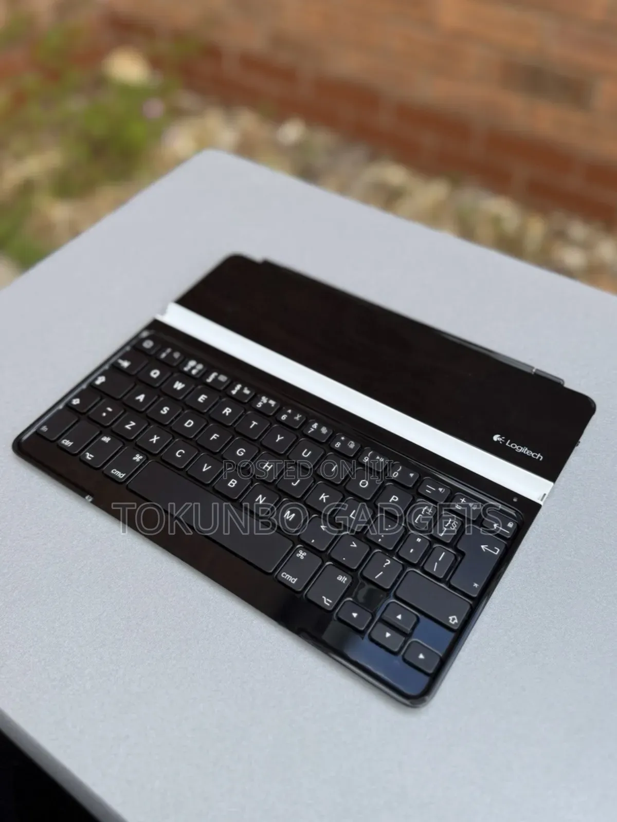 Logitech Bluetooth Ultra Thin Rechargeable Keyboard For iPad 2 3 4