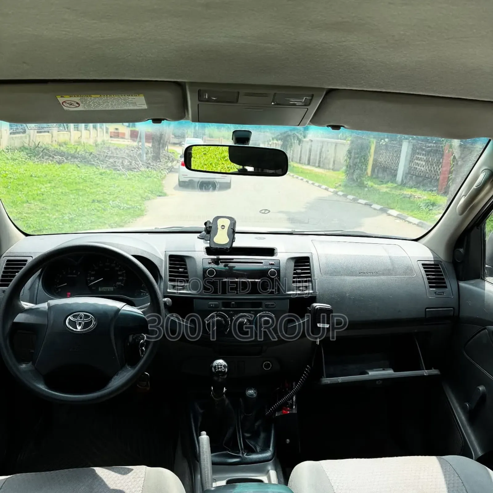 Toyota Hilux 2014 White