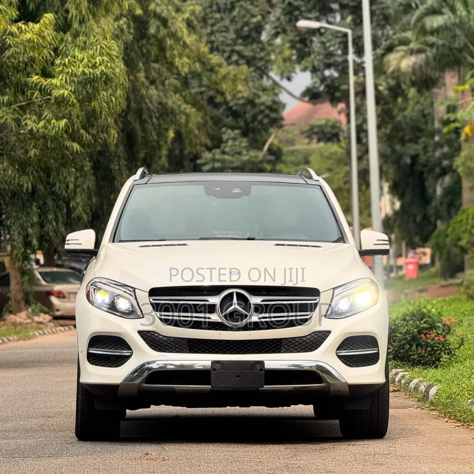 Mercedes-Benz GLE-Class GLE 350d 4MATIC 2017 White