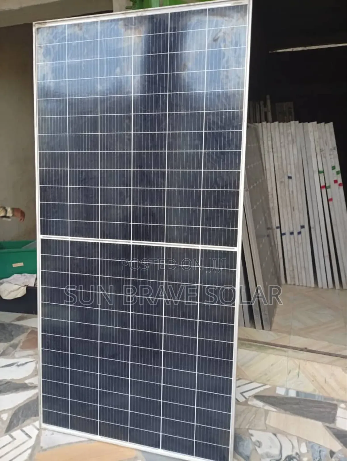650w Jinko Mono Solar Panels Very Much Available
