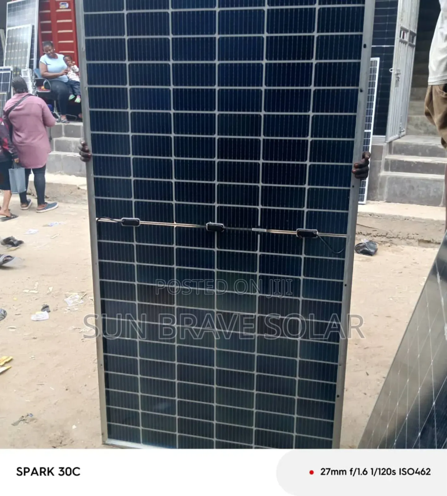 610w Canadian Mono Solar Panels Very Much Available