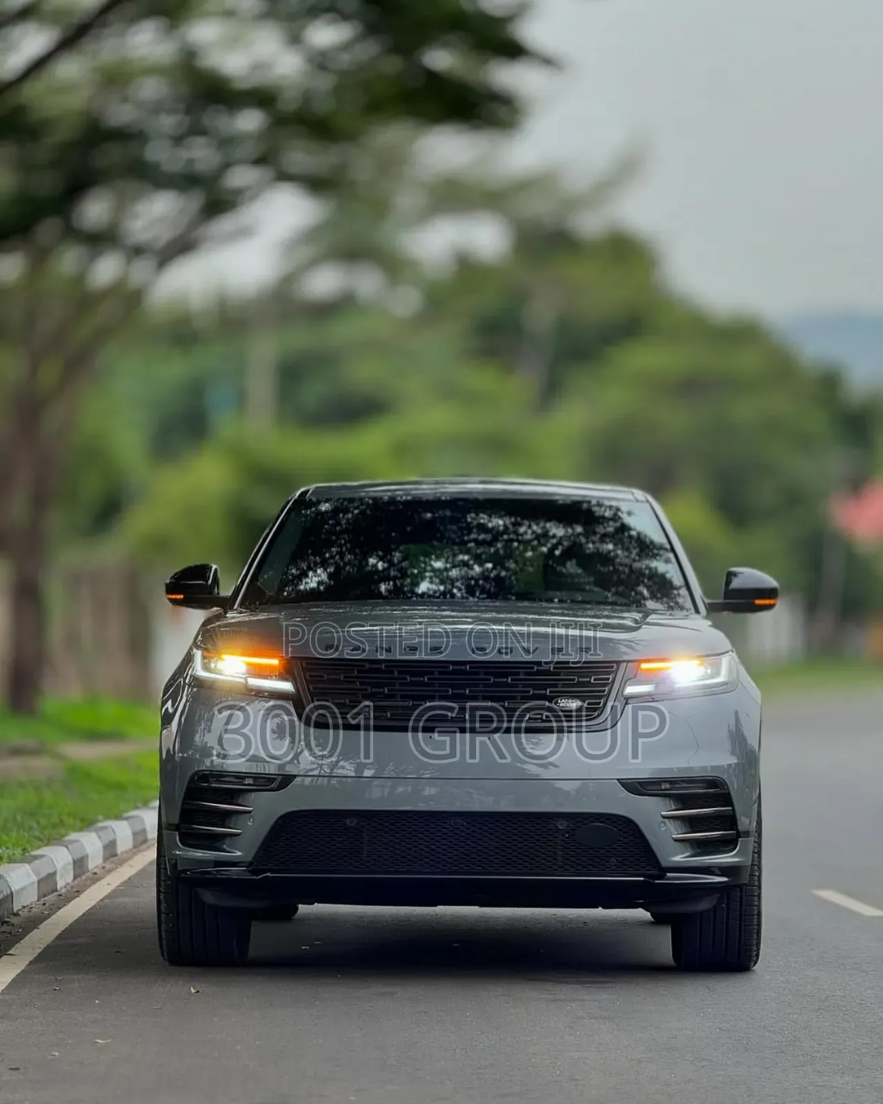 New Land Rover Range Rover Velar 2024 Gray