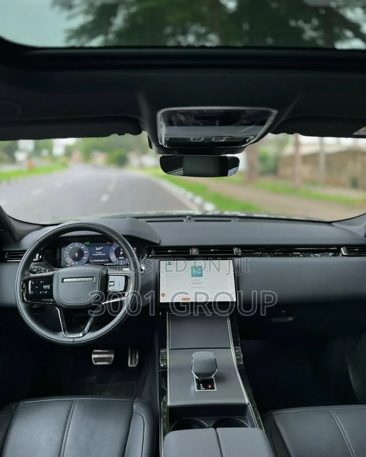 New Land Rover Range Rover Velar 2024 Gray