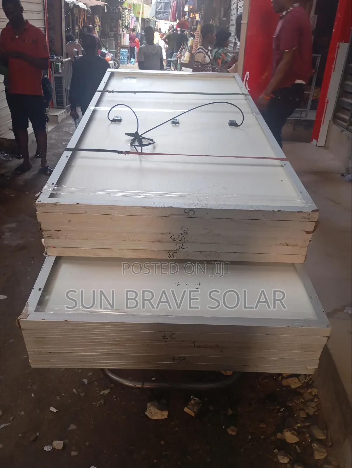 580w Mono Solar Canadian Panel Available Stock