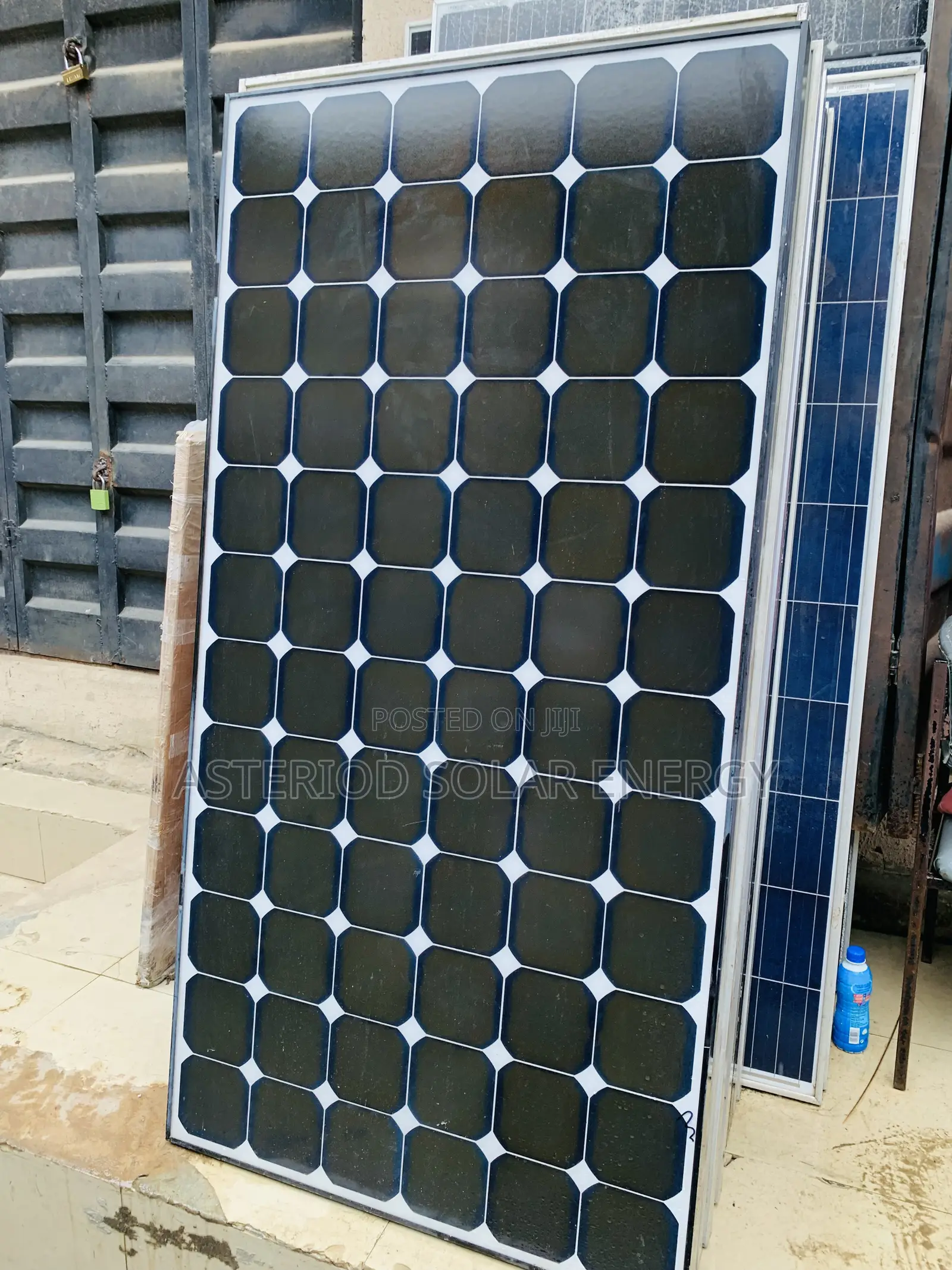 300watts Sunpower Solar Panels