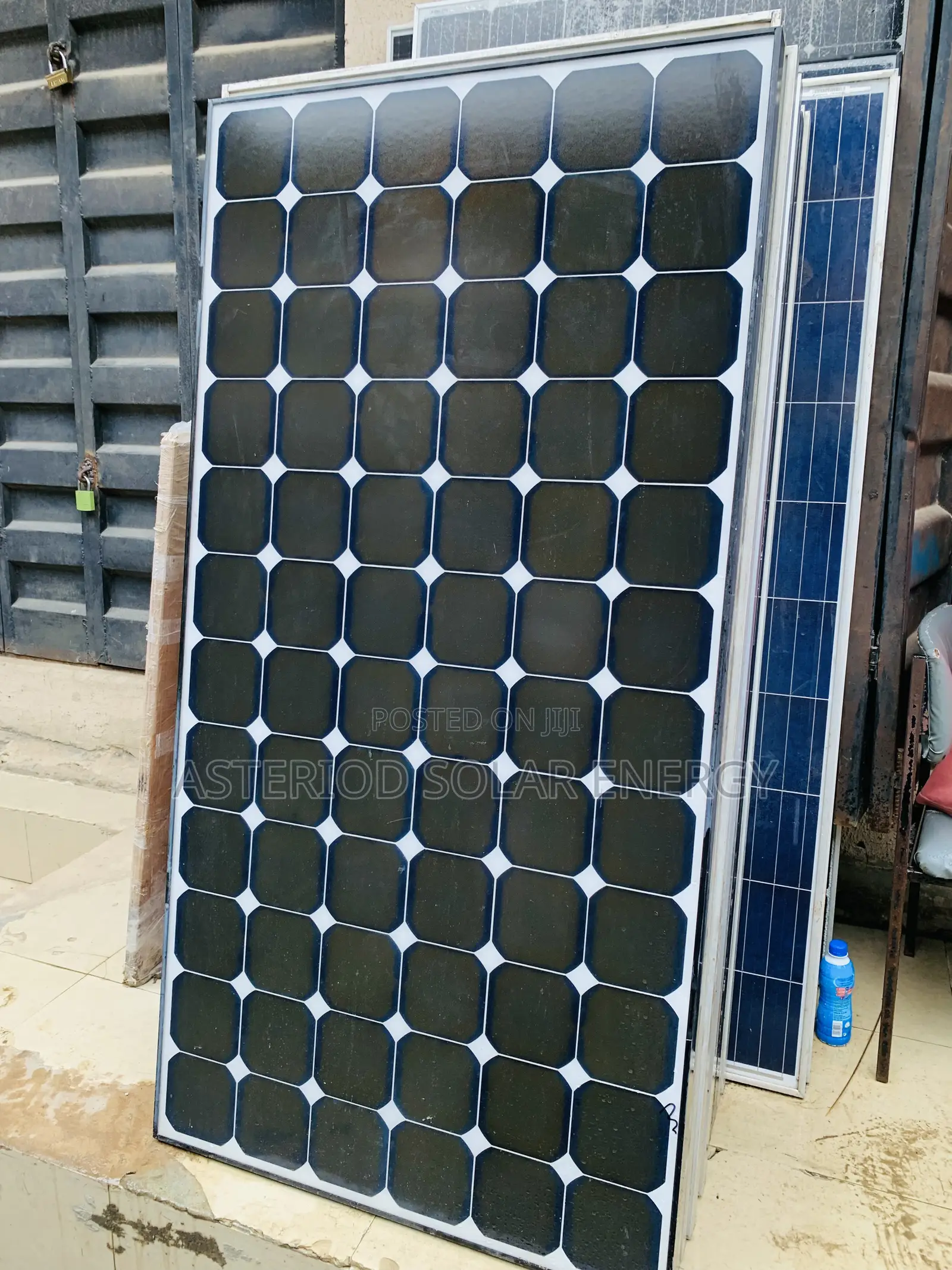 300watts Sunpower Solar Panels