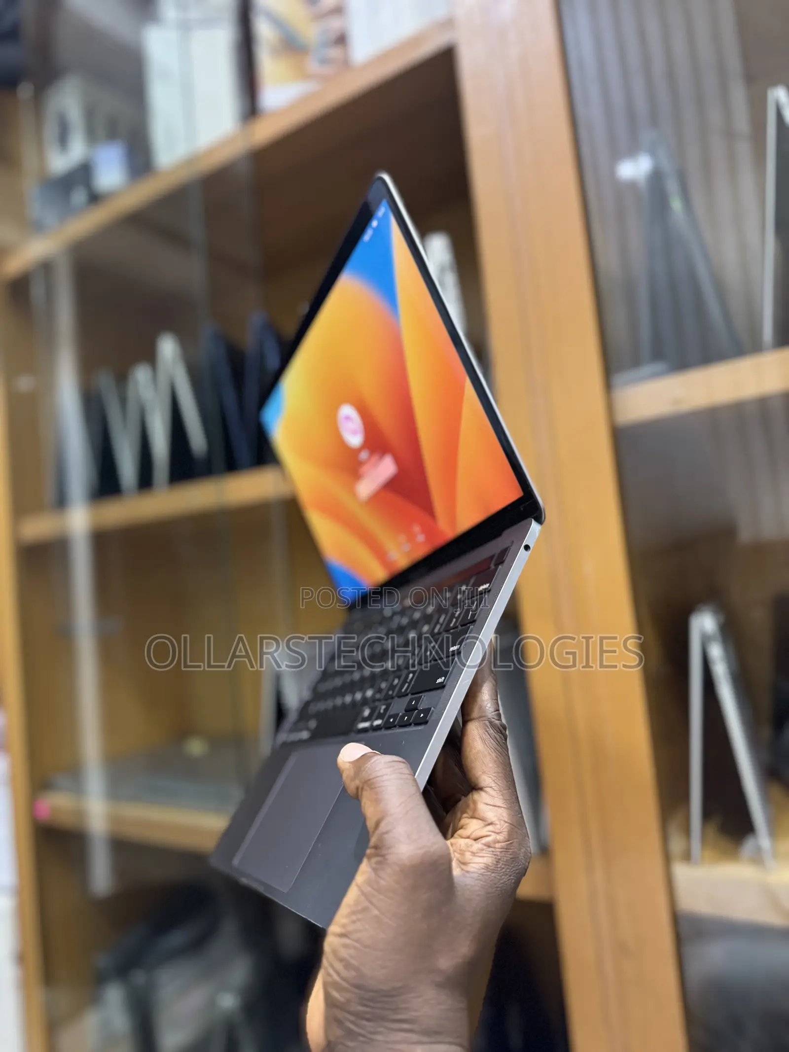Laptop Apple MacBook Pro M1 8GB Apple M1 SSD 256GB