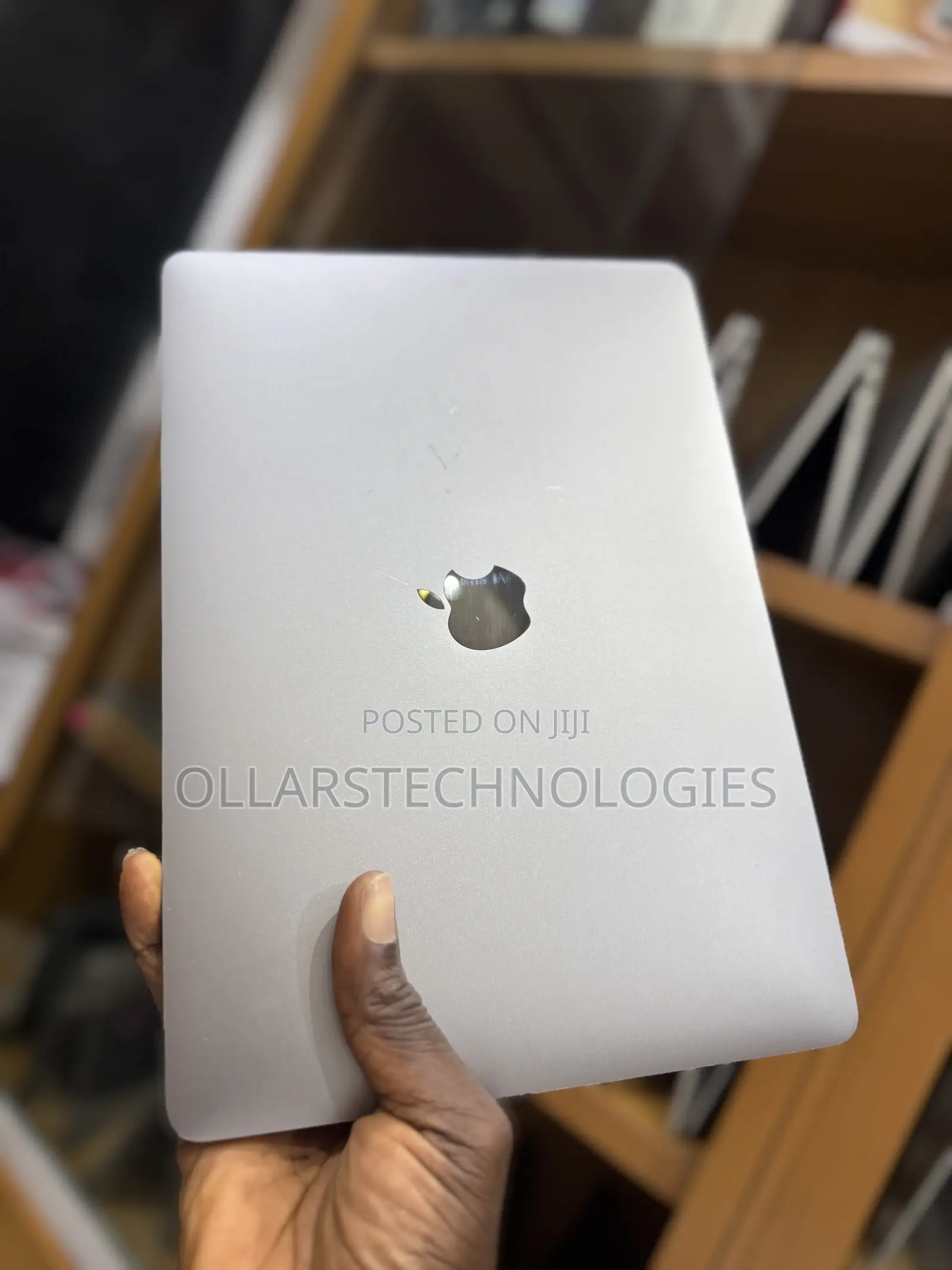 Laptop Apple MacBook Pro M1 8GB Apple M1 SSD 256GB