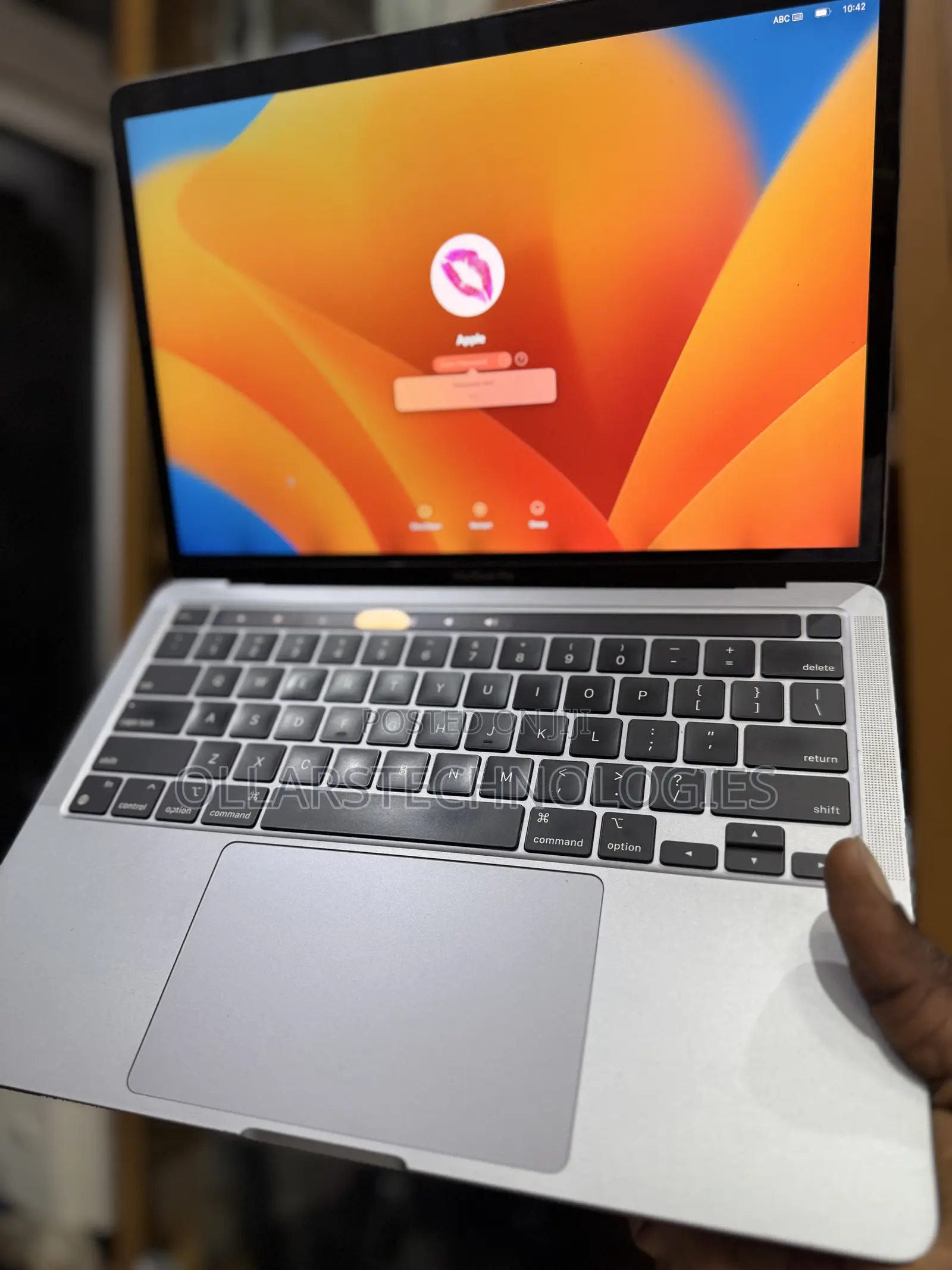 Laptop Apple MacBook Pro M1 8GB Apple M1 SSD 256GB