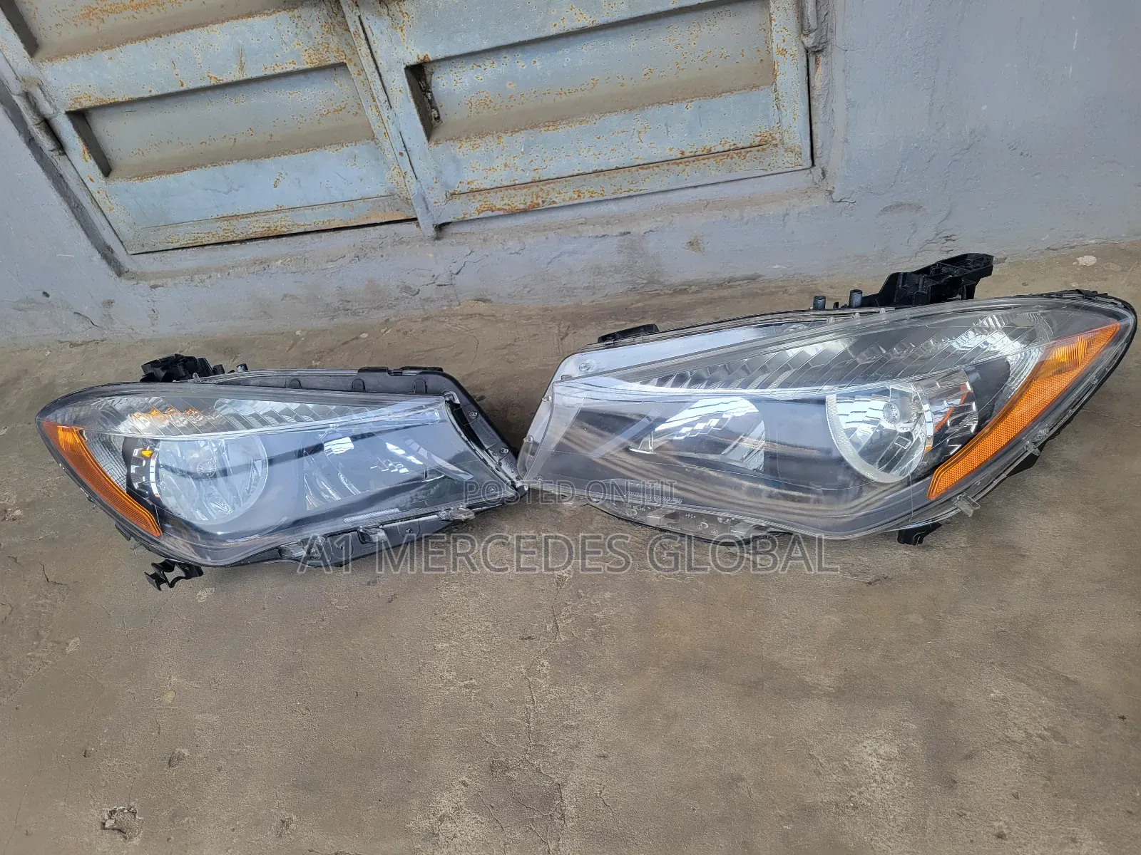 Mercedes-Benz Cla W117 Non-Charger Headlights