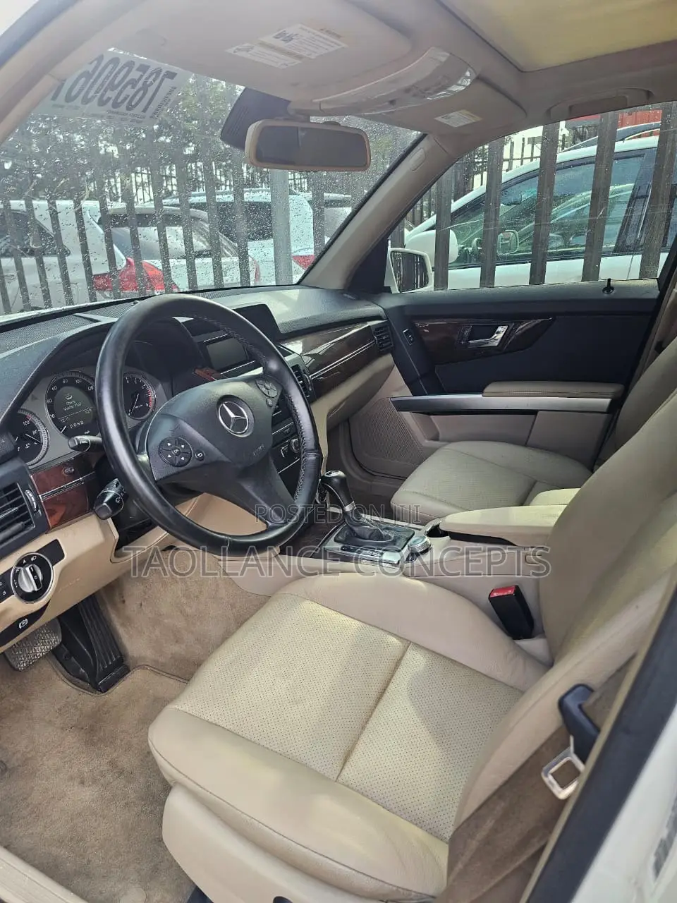 Mercedes-Benz GLK-Class 350 2011 White