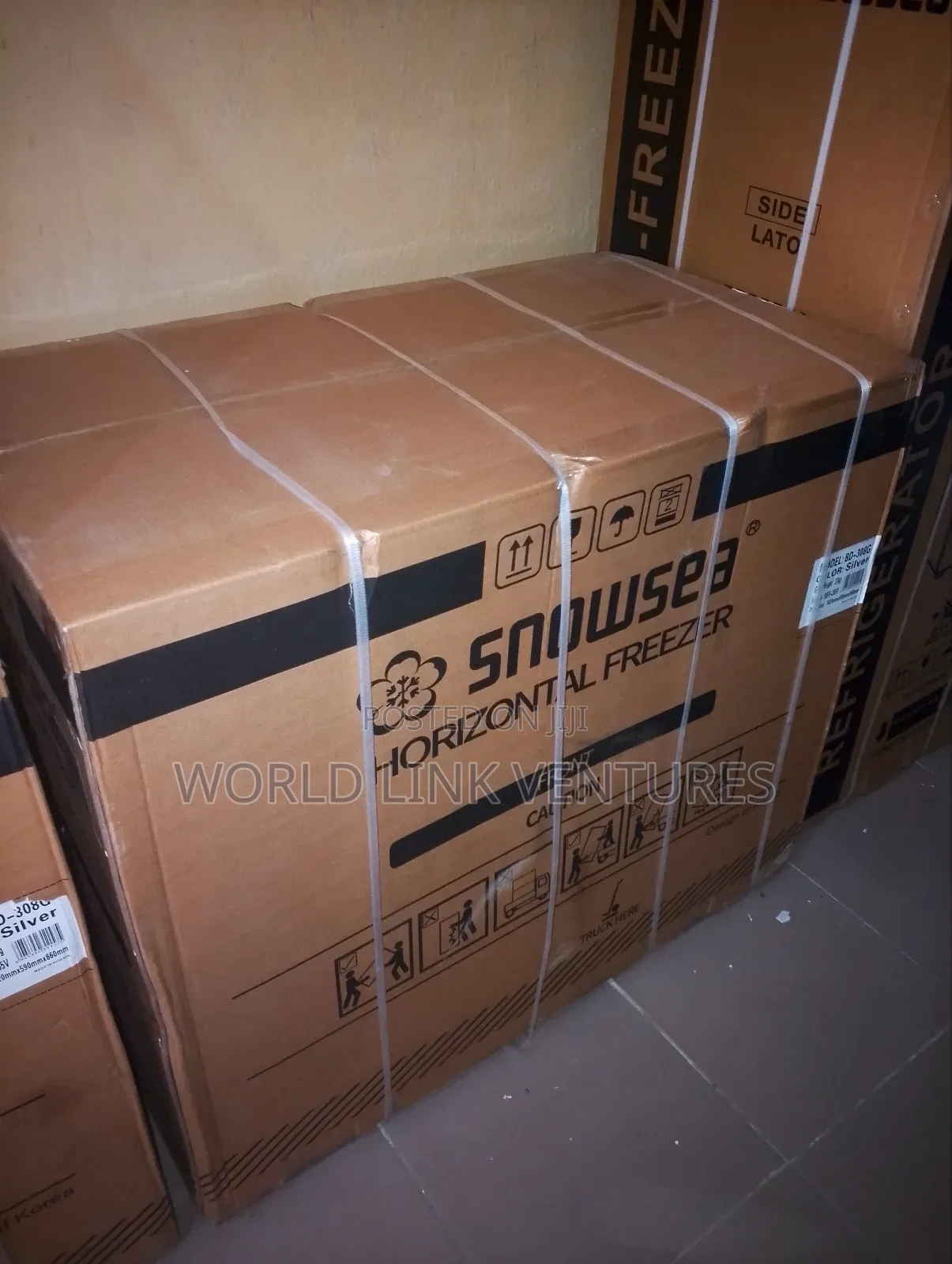 Snowsea Chest Freezer Model 308, 220 Liters