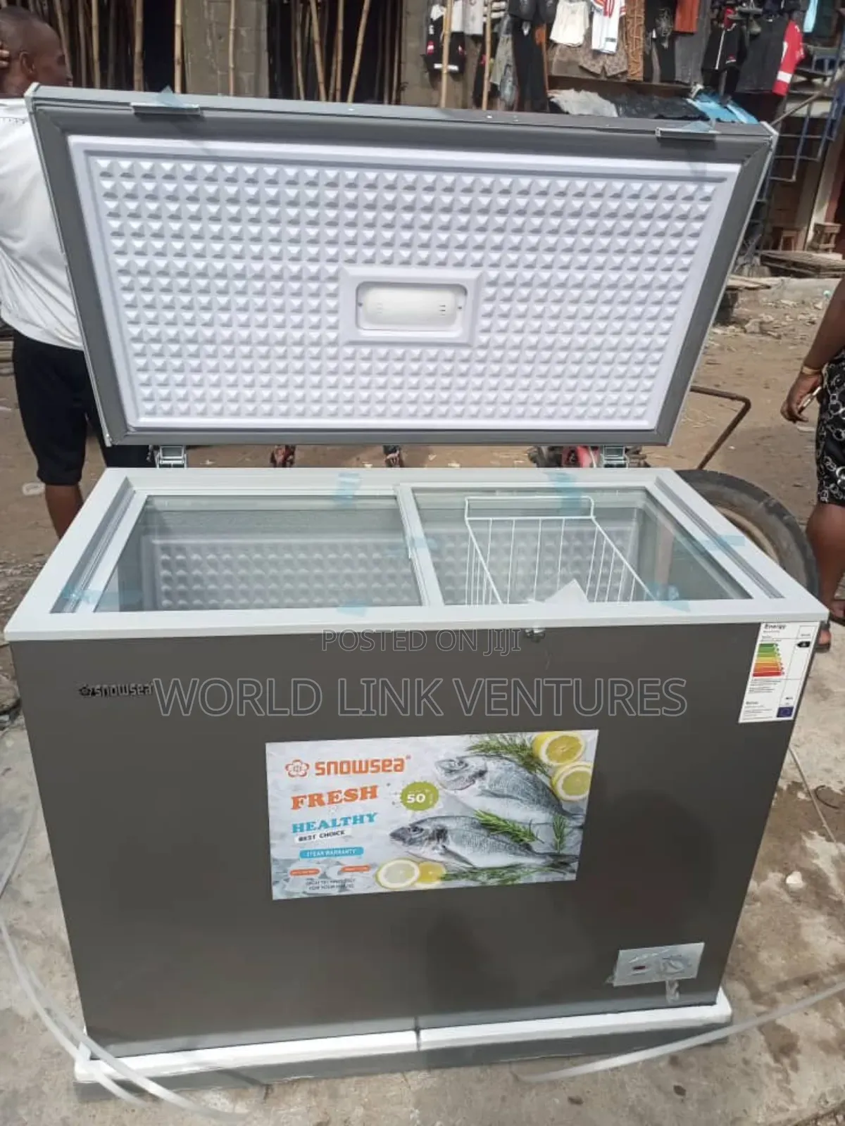 Snowsea Chest Freezer Model 308, 220 Liters