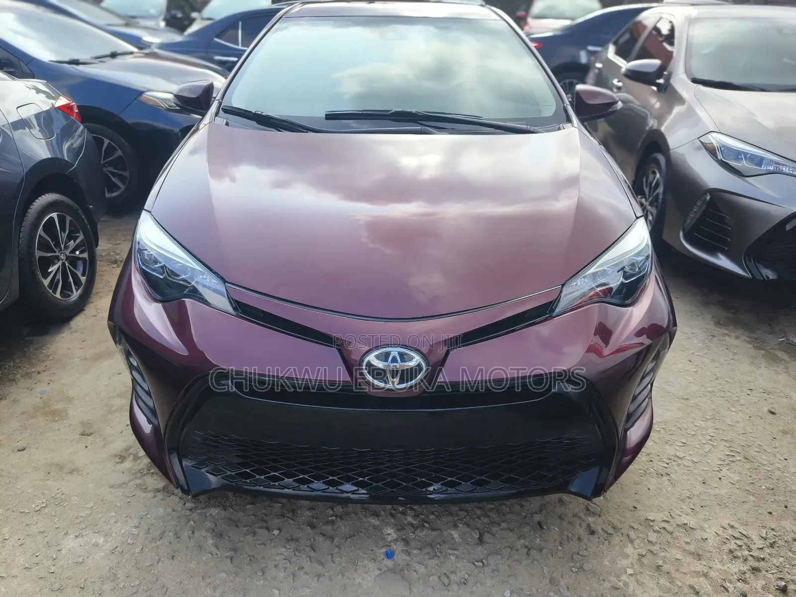 Toyota Corolla SE (1.8L 4cyl 2A) 2018 Burgundy