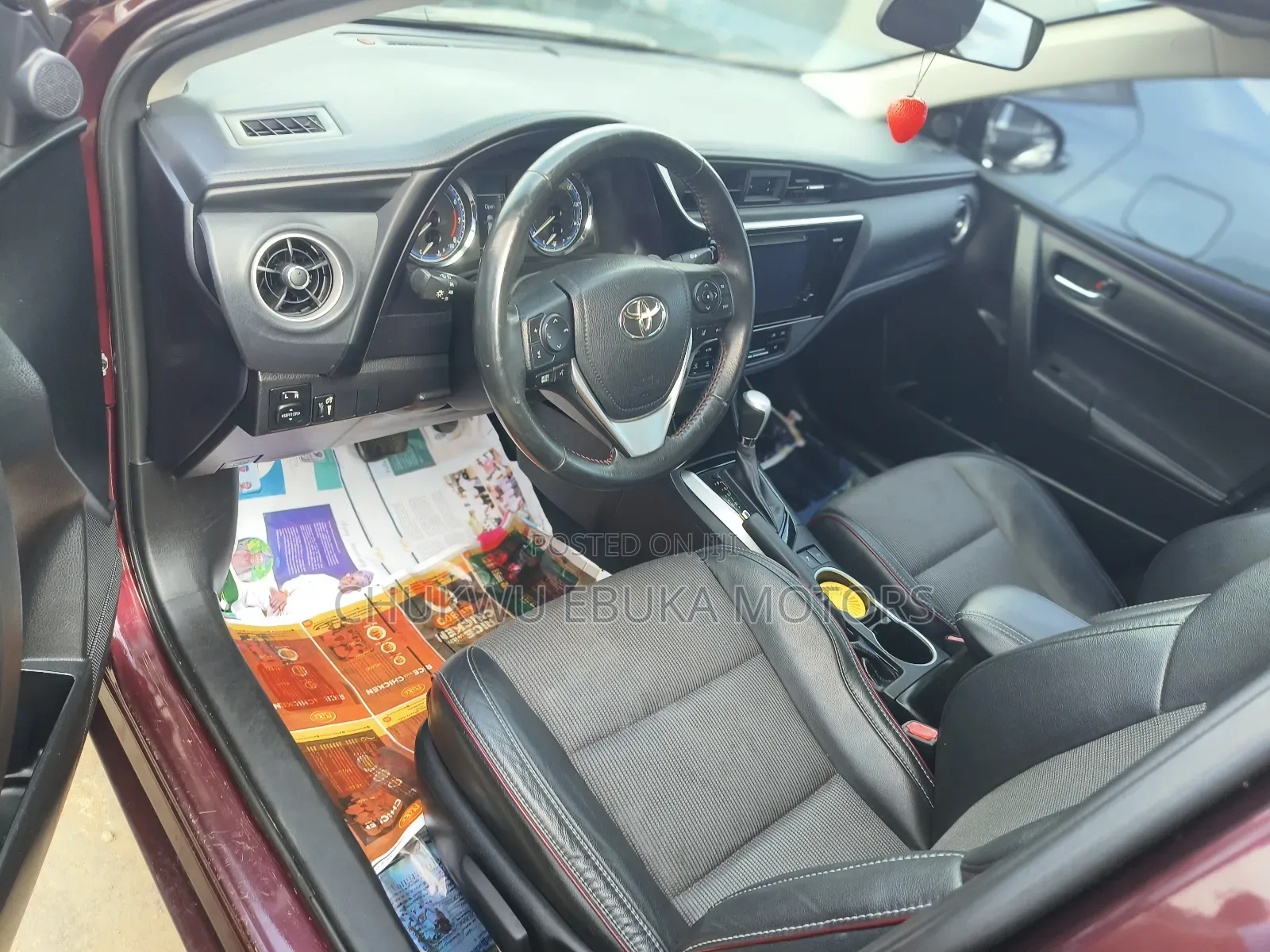 Toyota Corolla SE (1.8L 4cyl 2A) 2018 Burgundy
