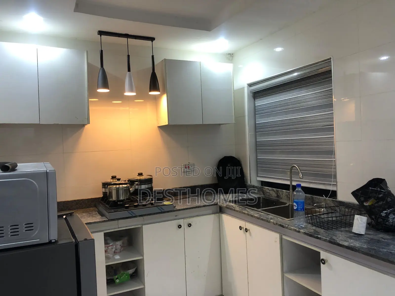 Cozy Two Bedroom Apartment at Surulere