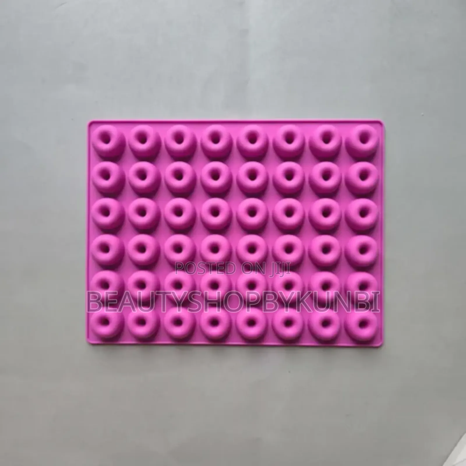48 Holes Dougnut Shaped Silicone Mold