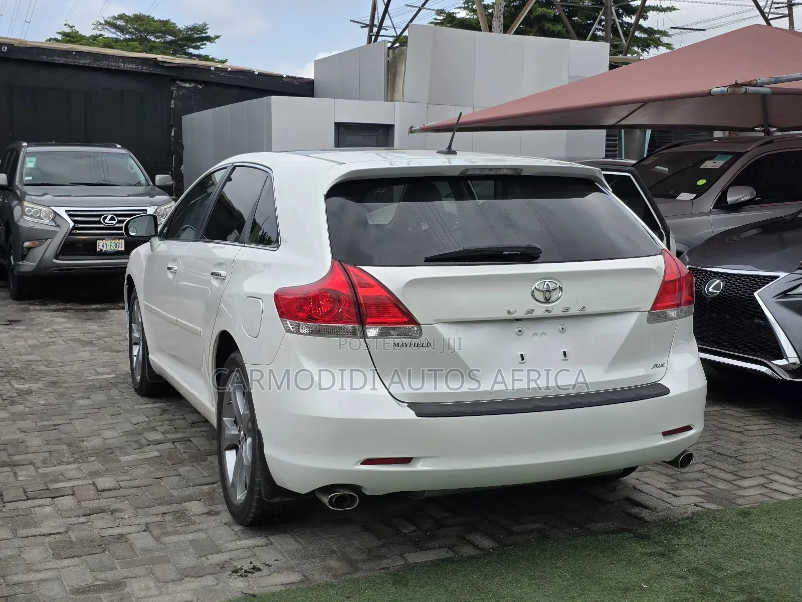 Toyota Venza V6 AWD 2010 White