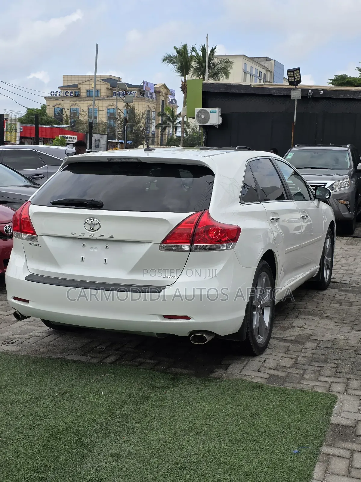 Toyota Venza V6 AWD 2010 White