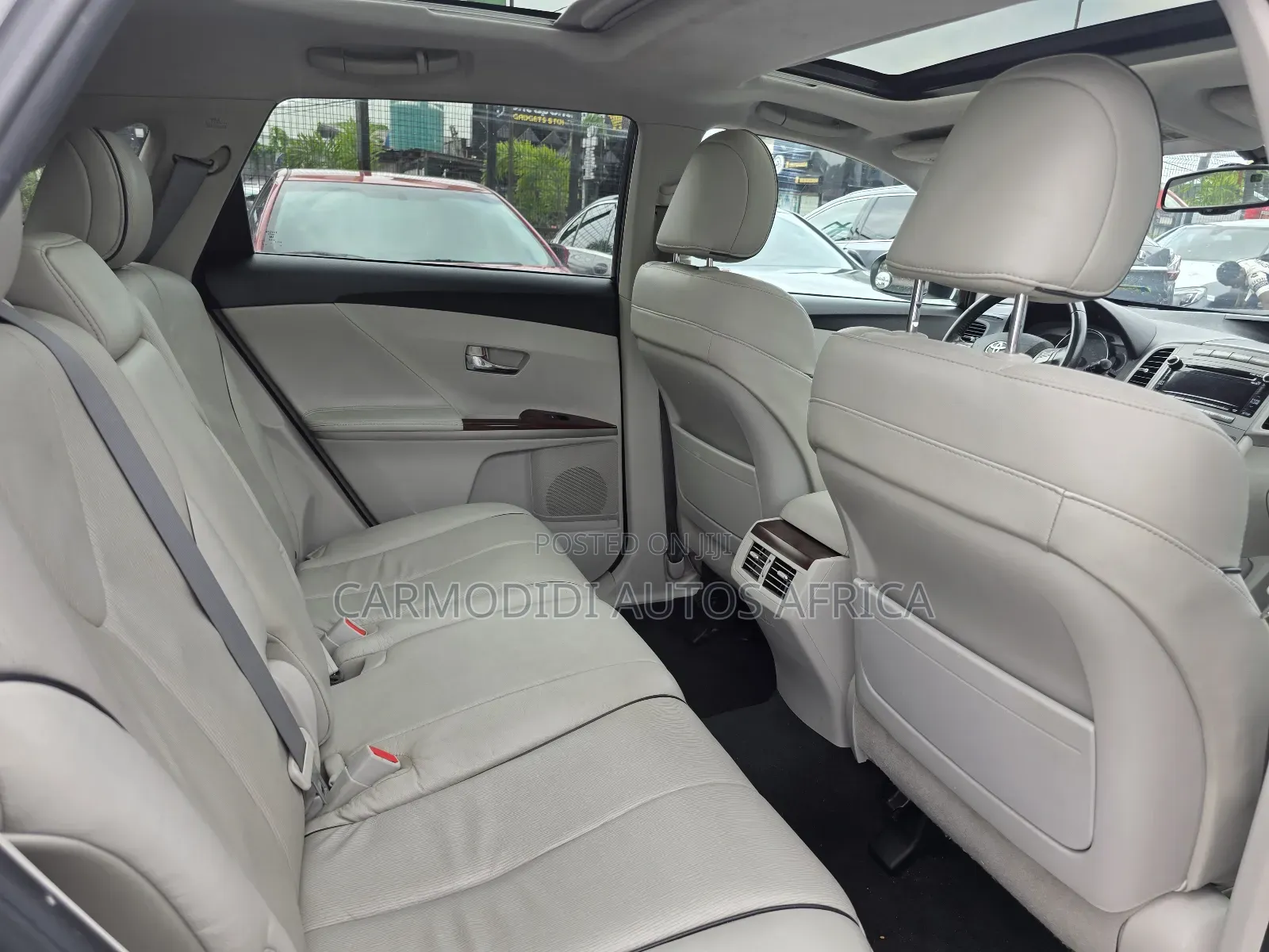 Toyota Venza V6 AWD 2010 White