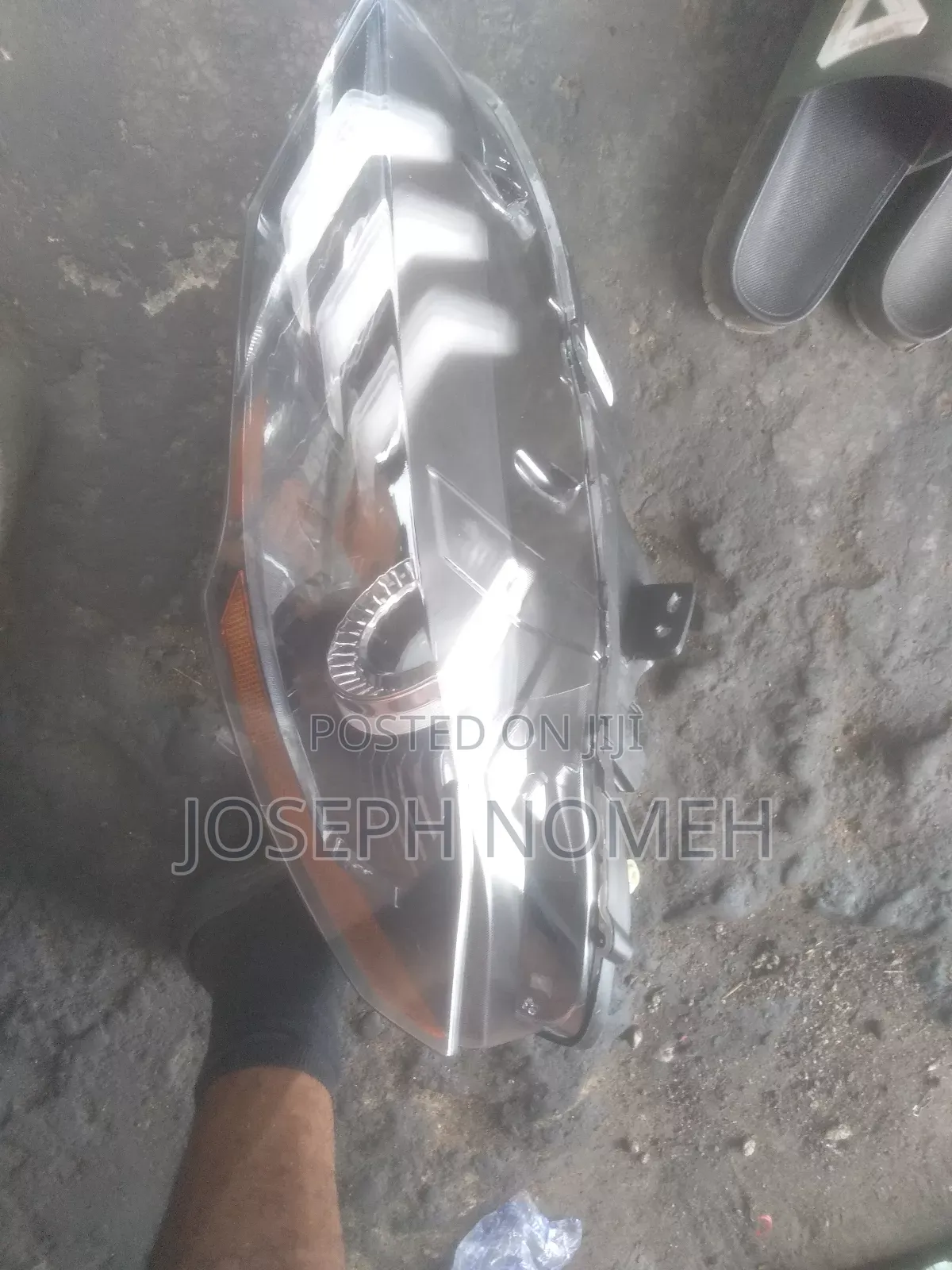 2021 Ford Mustang Headlight